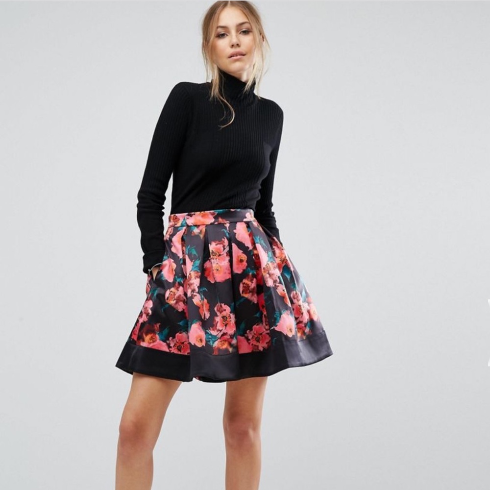 French Connection Size 6 Allegro Poppy Satin Flared Skirt